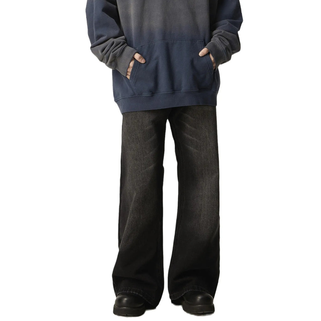 Black loose straight jeans with American retro styling and zipper fly closure