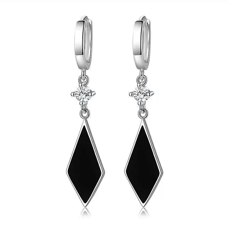 Vintage diamond geometric earrings with electroplated silver finish and ear clip fastening