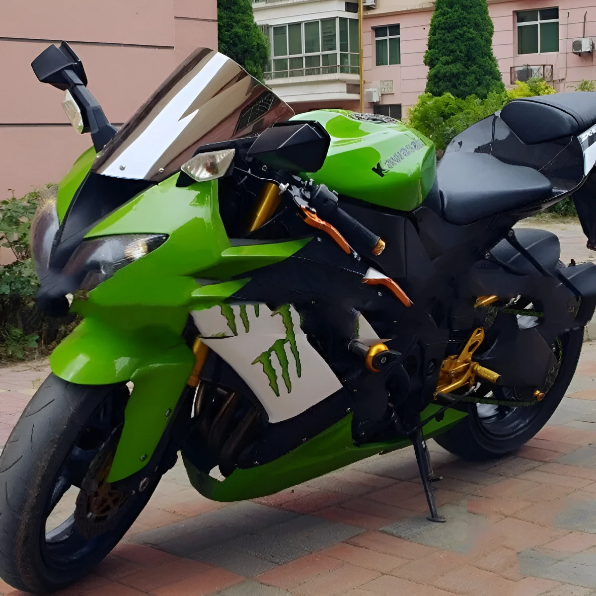 Kawasaki motorcycle windscreen replacement part in blue and brown tint options for ZX-6R and ZX-10R models