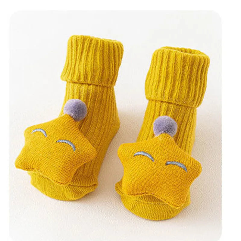 Cotton baby floor socks in animal and bow patterns for infants 0-3 years