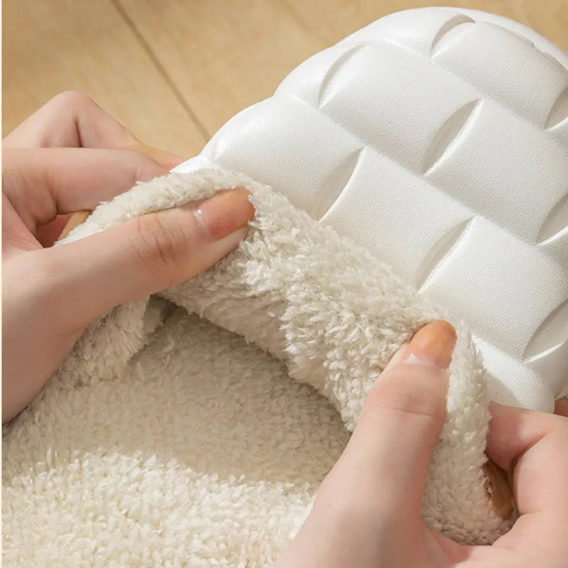 Plaid pattern detachable EVA slippers with non-slip soles and warm plush lining for indoor winter wear