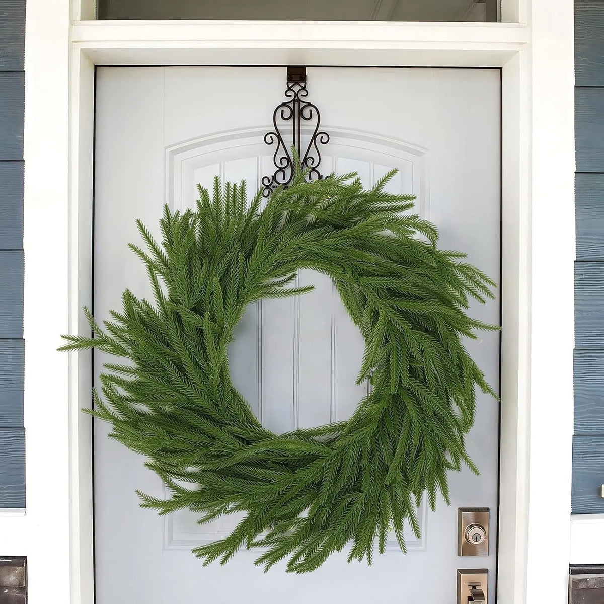 Plastic PE front door garland with 60cm length and American country styling