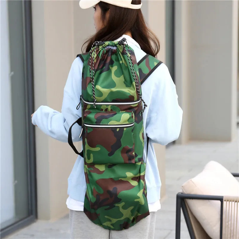 Lightweight nylon skateboard bag with 20-35L capacity for skateboards and fishing rods in camouflage colours