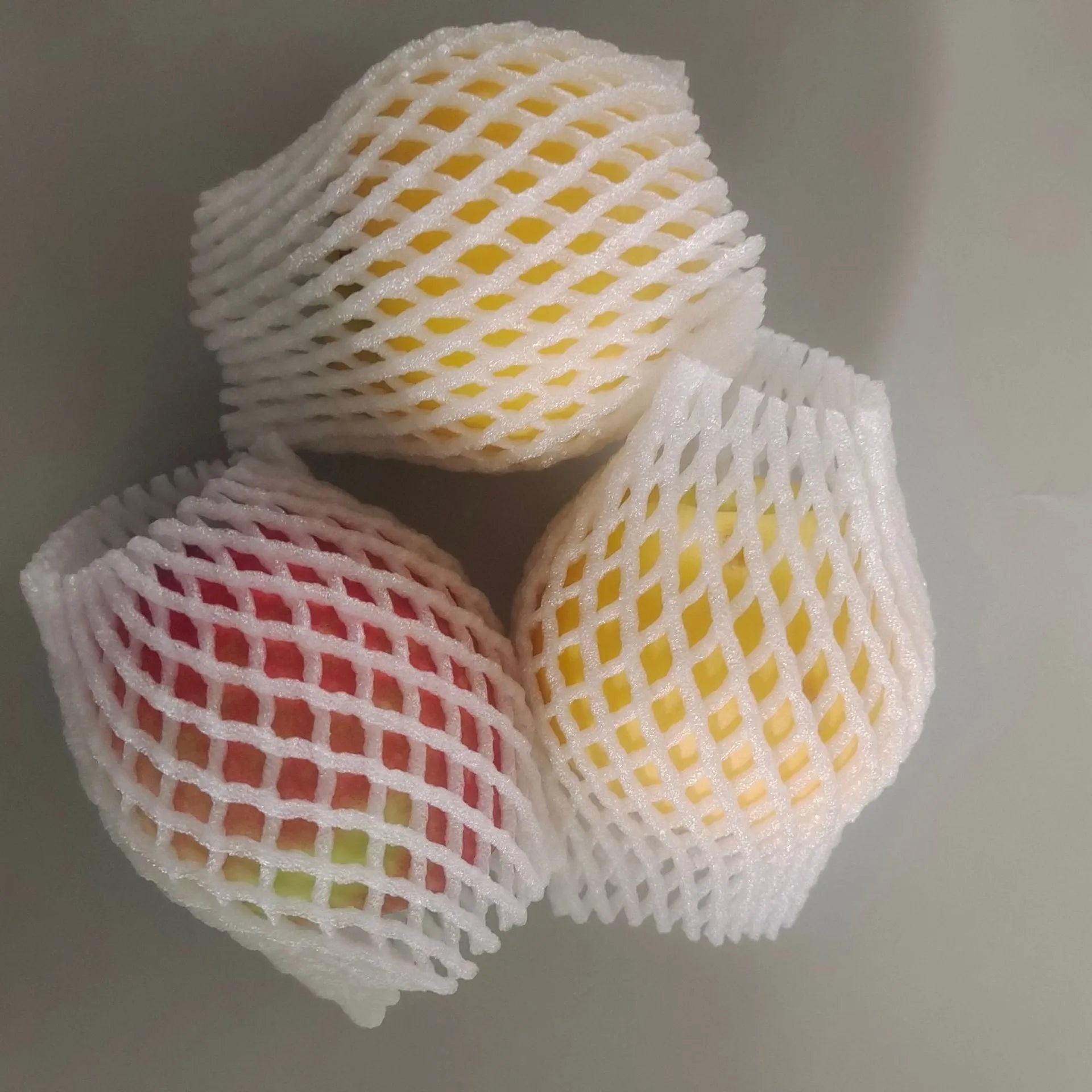 White foam fruit protective net for shockproof packaging in multiple sizes