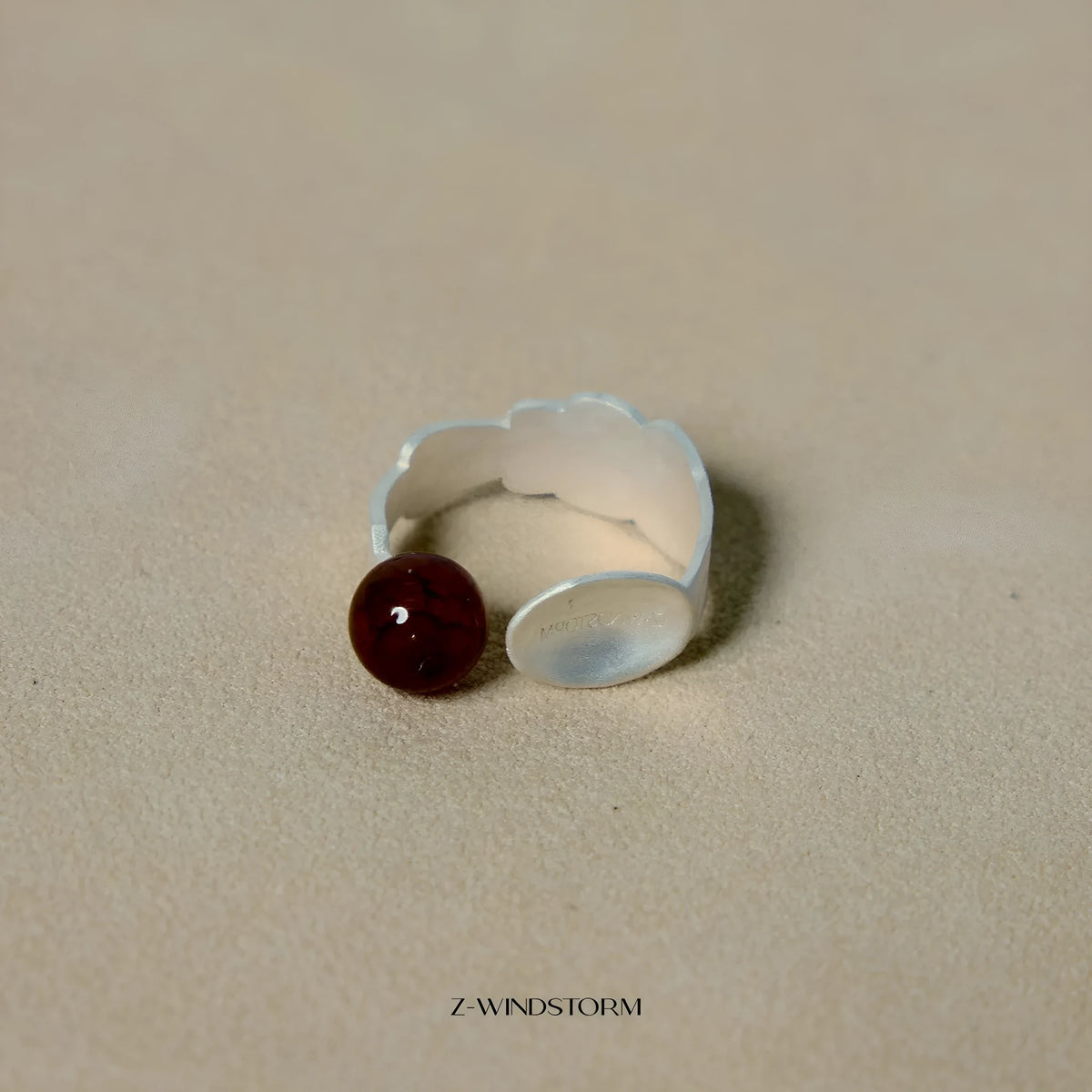 Small round spoon stewed pork design ring and bracelet set with electroplated silver finish