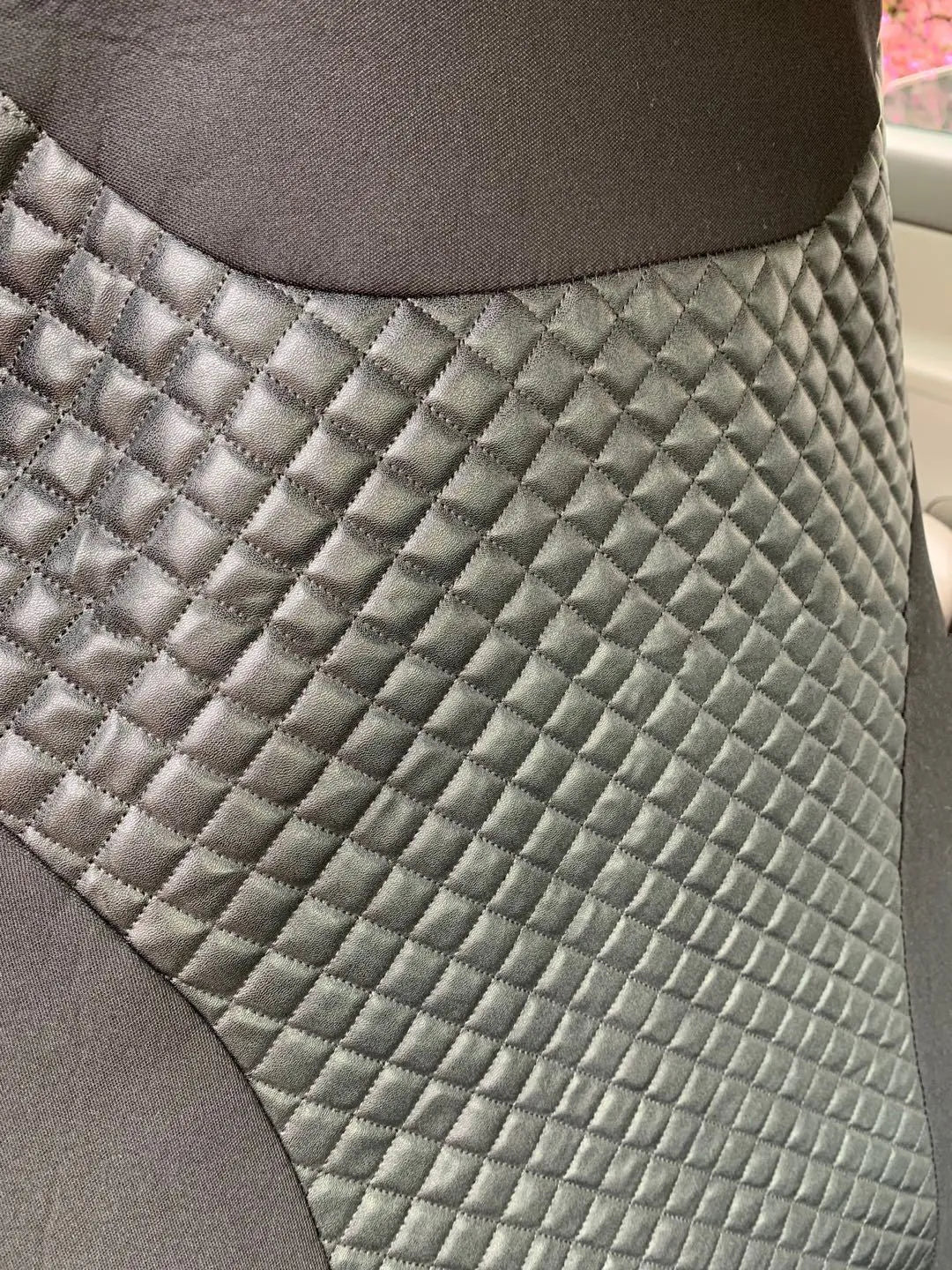 Black quilted PU and polyester automotive seat cover for general purpose car seats with plastic hooks