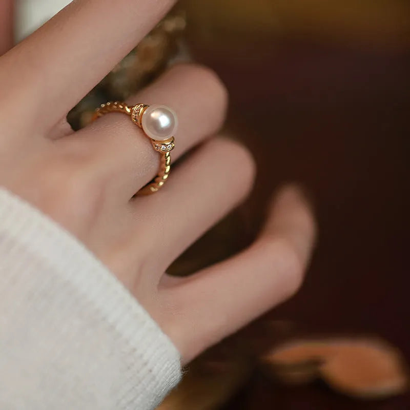Adjustable copper antique twist pearl ring with geometric design in gold and silver finishes