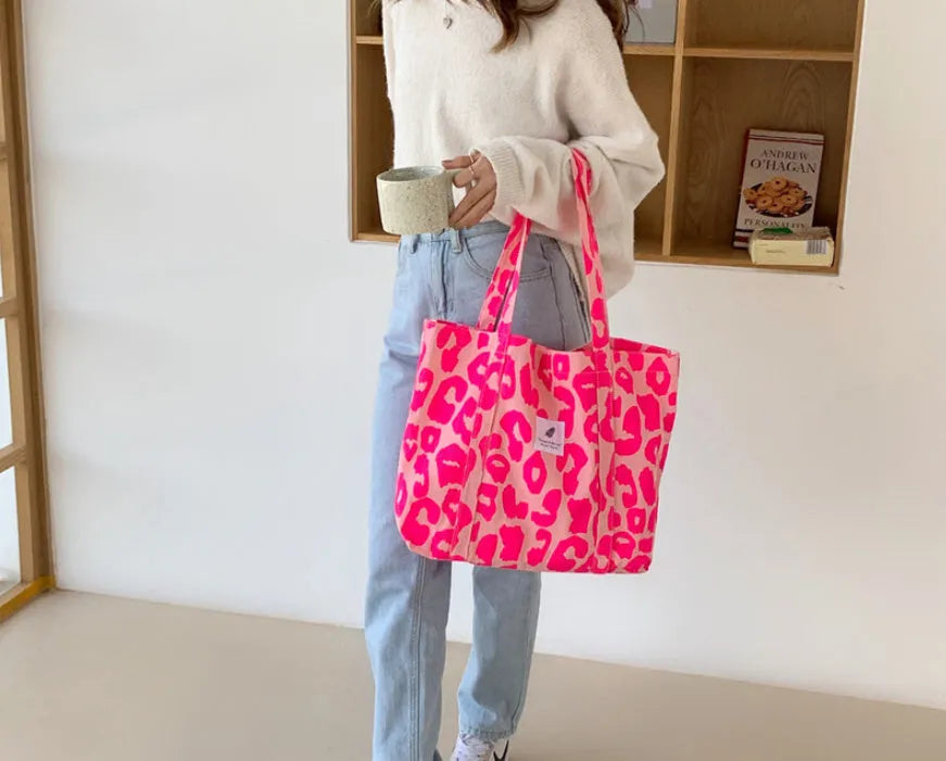Women's Oxford cloth shoulder bag with three-dimensional pocket in multiple colour options
