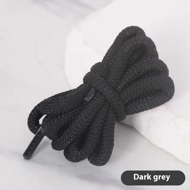 Set of oval shoelaces in multiple colours showing the 1.0 cm wide flat rope and length options.
