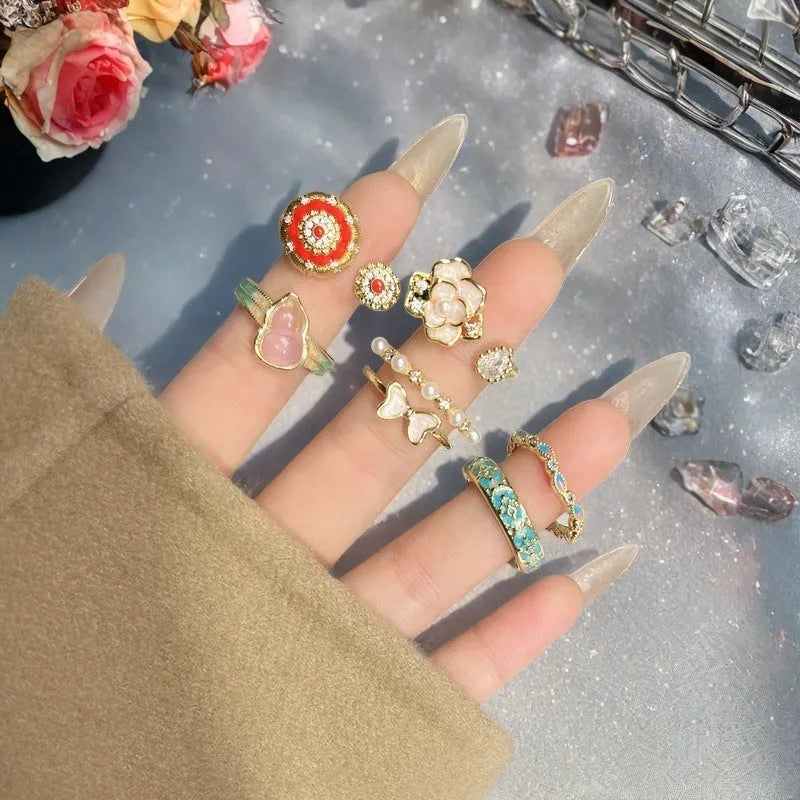 Copper gourd shaped ring with inlaid zircon and adjustable band in New Chinese style