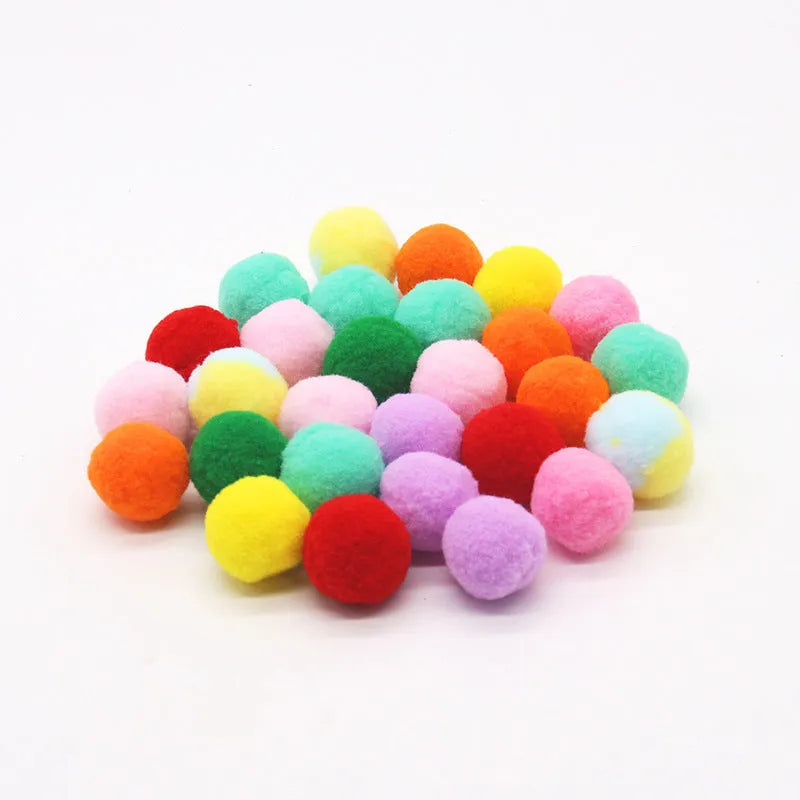 Plush ball launcher pet toy with 30cm shooting gun and multiple 3cm yarn balls