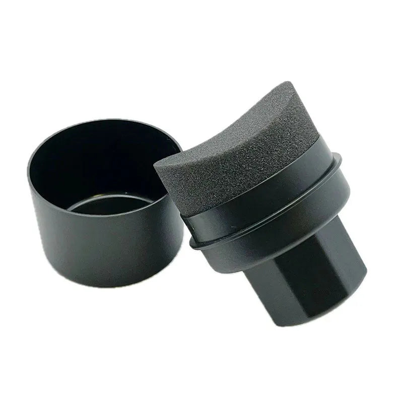 Car tyre polishing sponge brush with high-density waxing sponge and protective lid