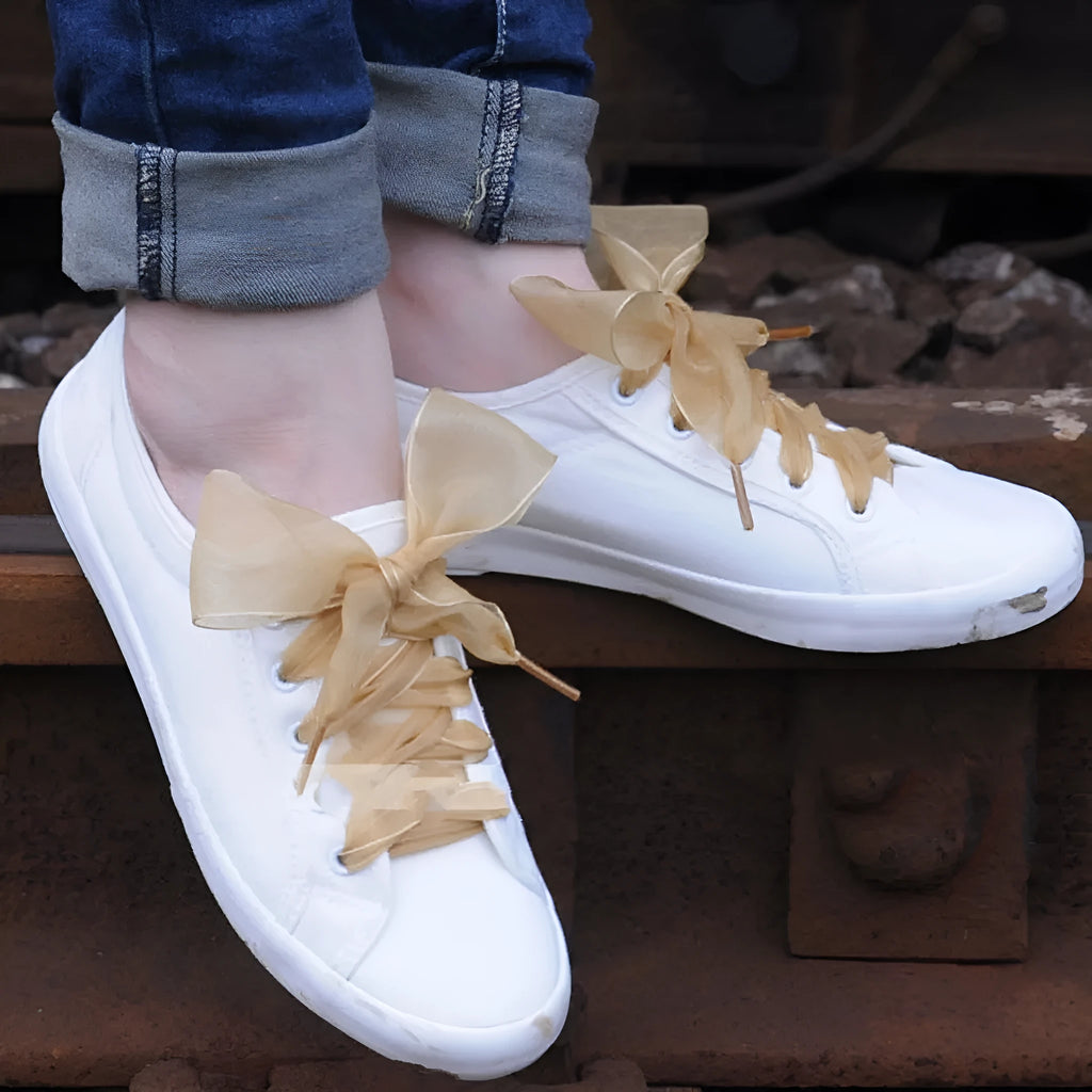 Wide 4cm transparent silk shoelaces in beige color measuring 110cm in length for shoe customization