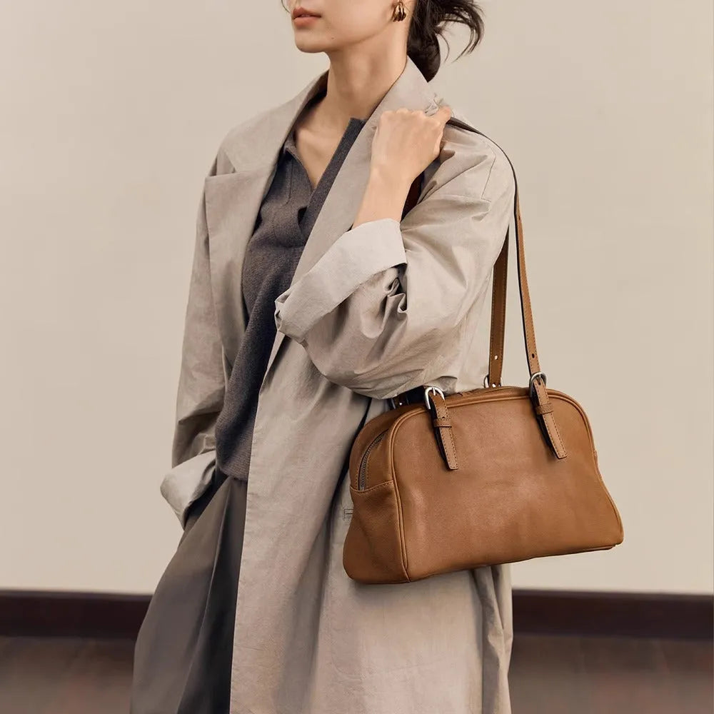 Women's retro genuine leather shoulder bag in horizontal square design with dual straps