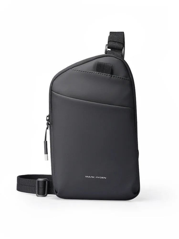 Men's simple black crossbody bag made from wear-resistant Oxford fabric.