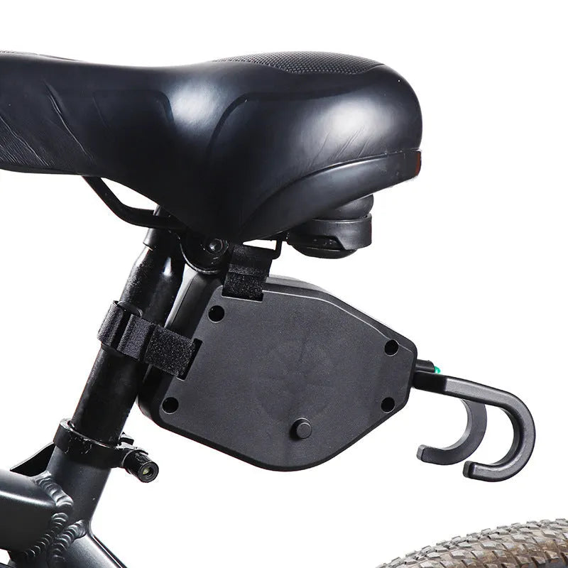 Black plastic bicycle trailer rope for connecting child carriers to mountain bikes