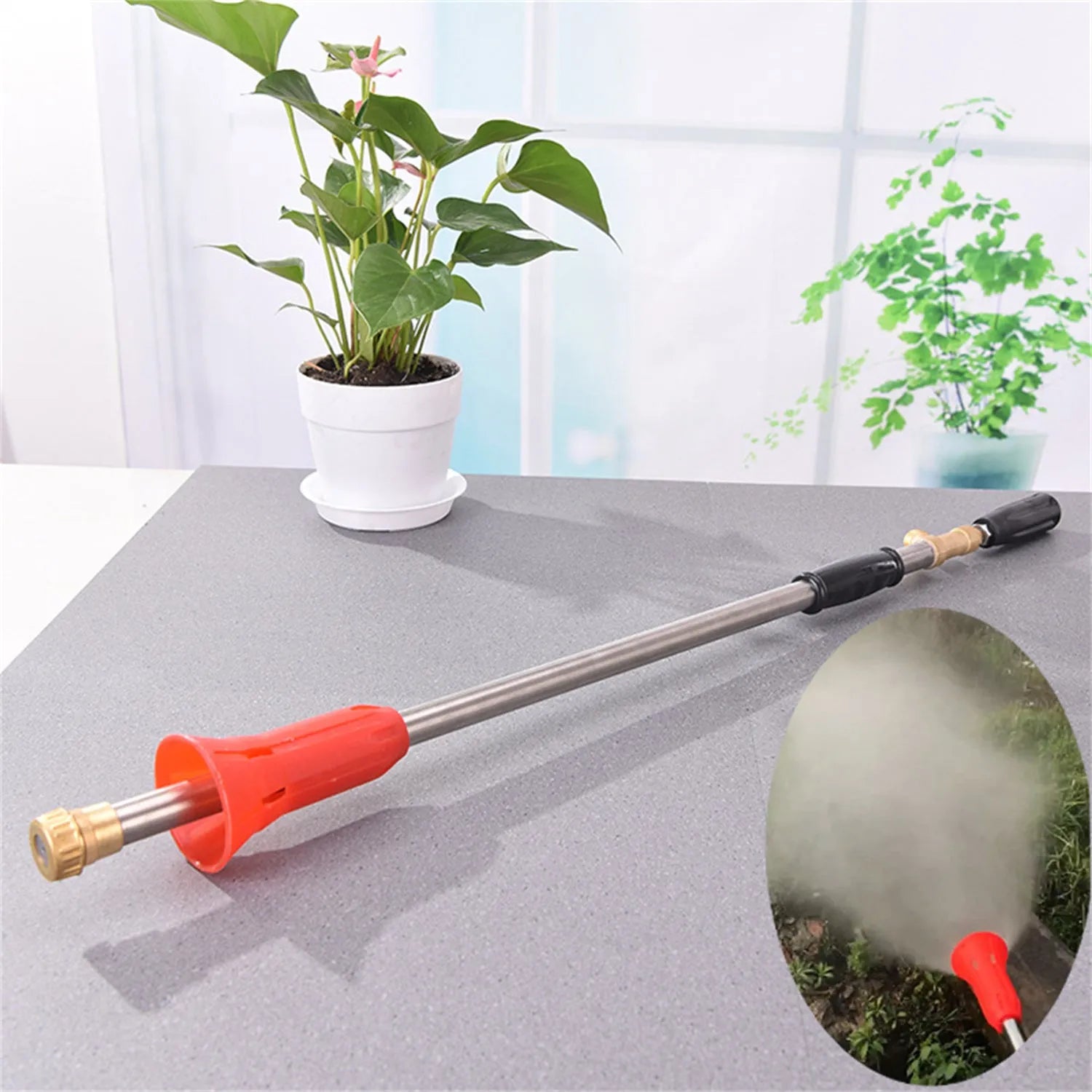 Submachine gun style agricultural spray gun for pesticide application