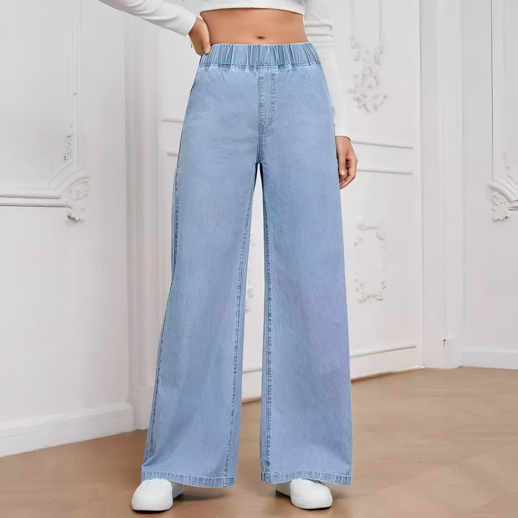 Light blue washed wide-leg women's jeans with straight trouser silhouette