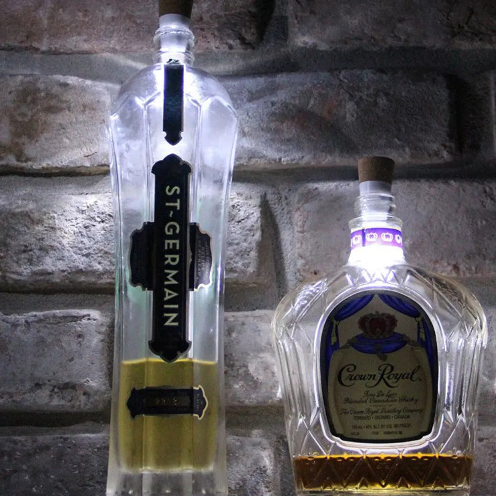 White LED rechargeable bottle cap light with plastic housing, 30mm diameter