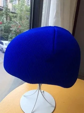 Decorative snow helmet cover in size L available in multiple colours for skiing