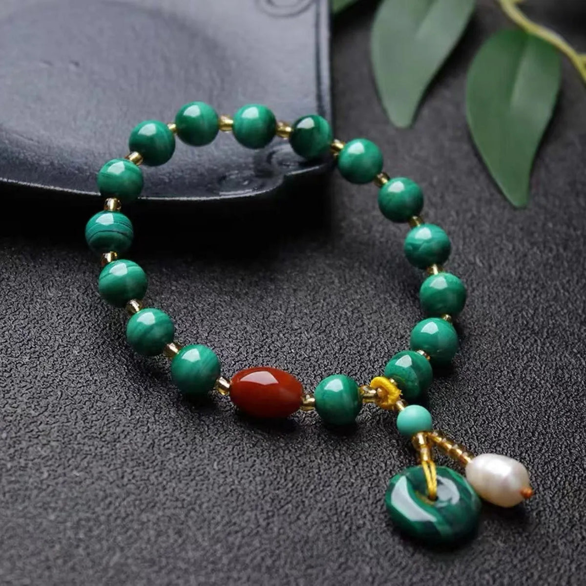Handmade natural malachite gemstone bracelet with 7-8mm green barrel beads