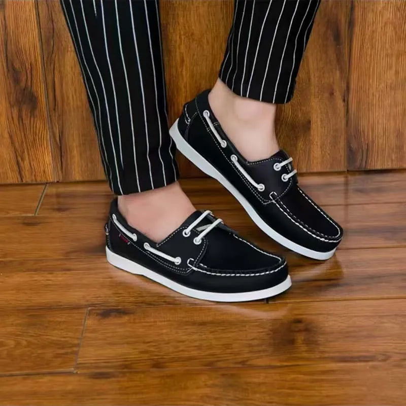 Men's British style casual shoes in artificial PU with a flat heel and round toe.