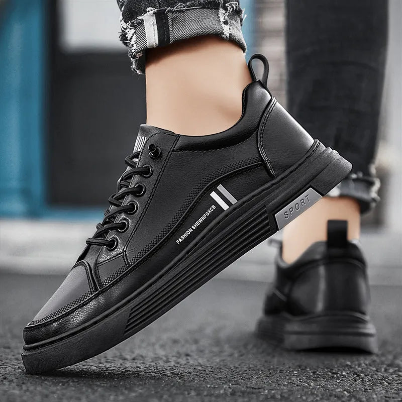 Men's black and white microfiber skateboard shoes with elastic band fastening and rubber soles